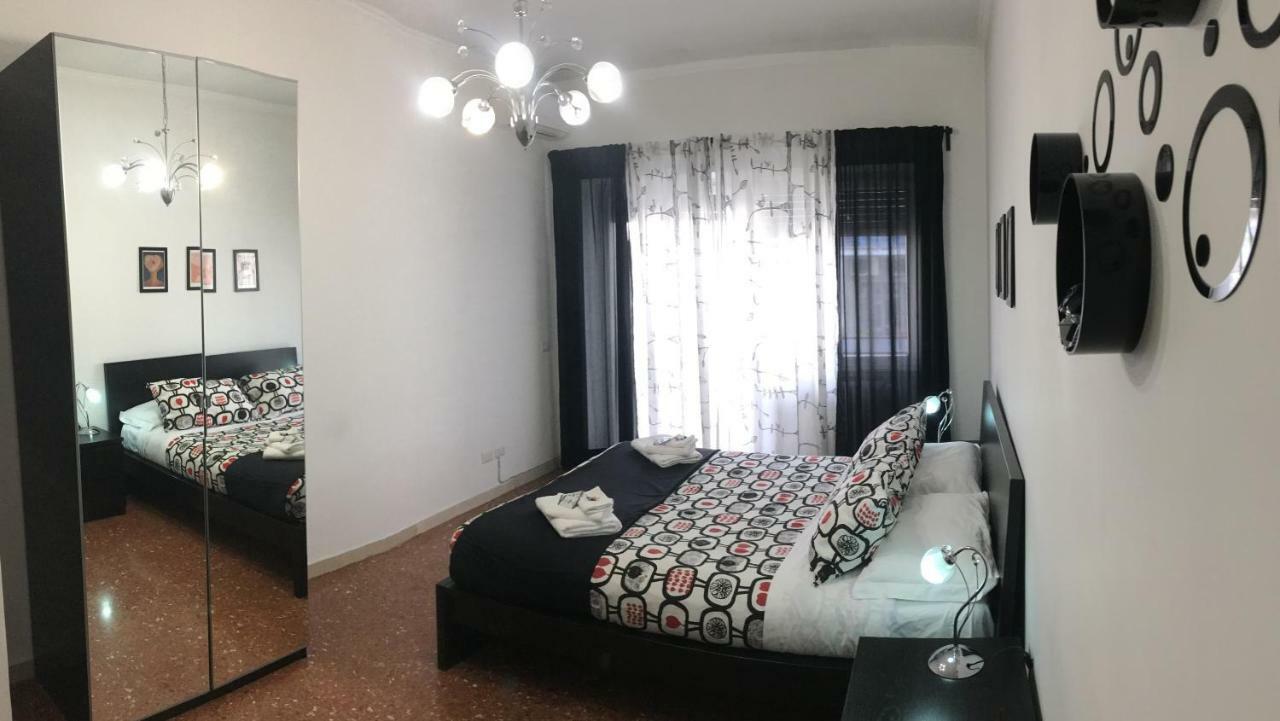 Casa Vacanze Kokoroma Cipro Al Vaticano Bagian luar foto