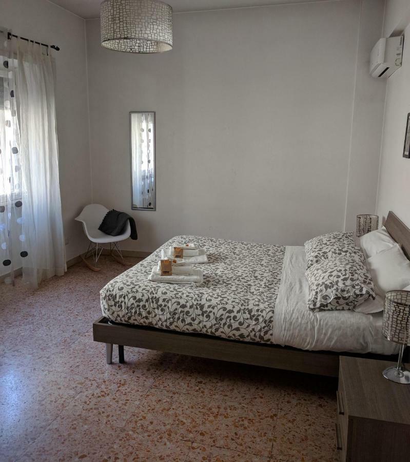 Casa Vacanze Kokoroma Cipro Al Vaticano Bagian luar foto